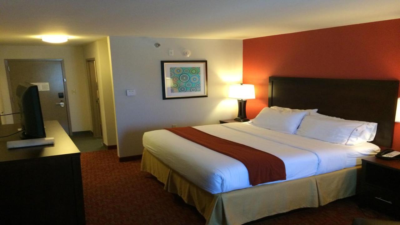 Twin Holiday Inn Guin By Ihg מראה חיצוני תמונה