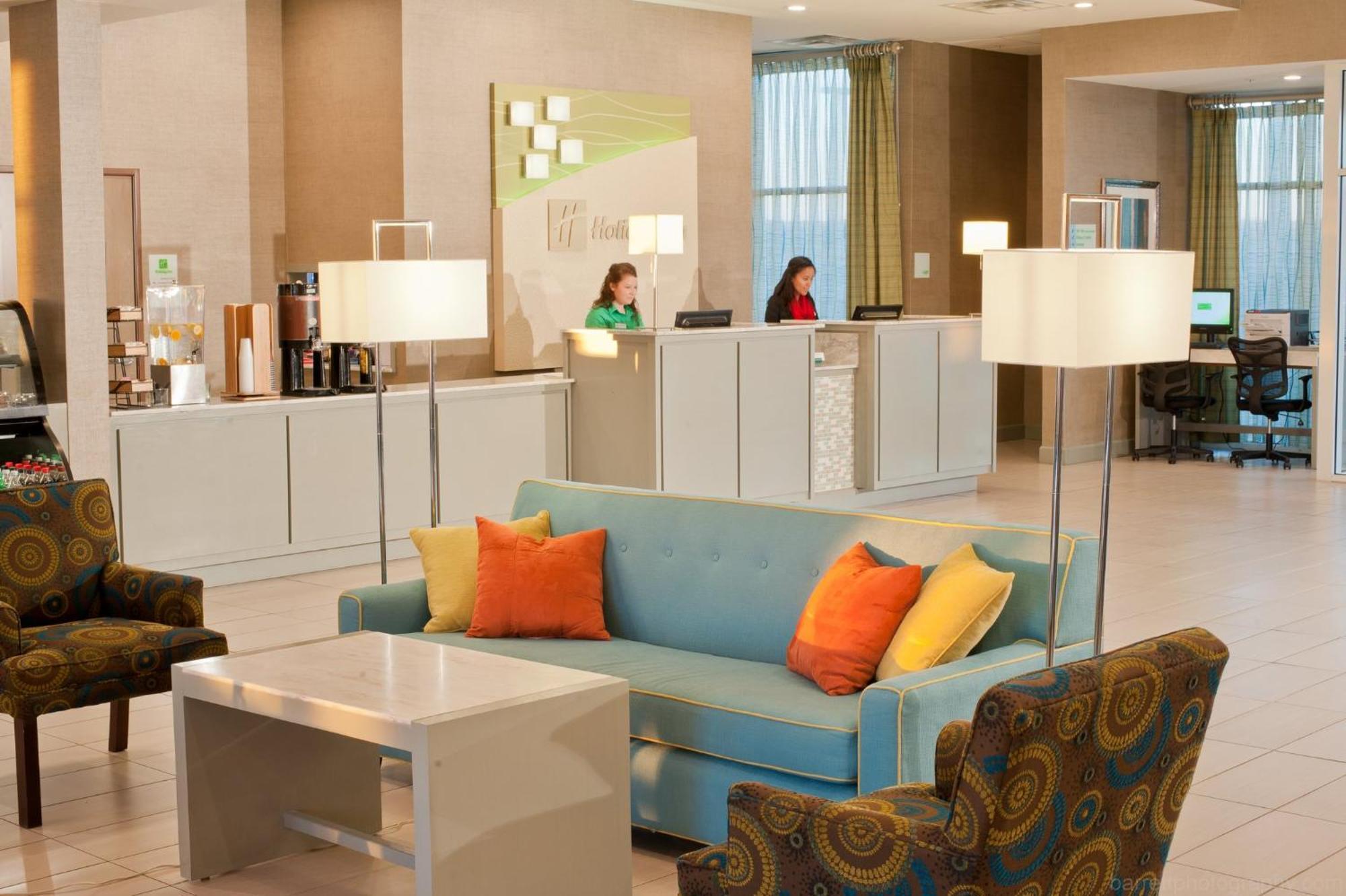 Twin Holiday Inn Guin By Ihg מראה חיצוני תמונה